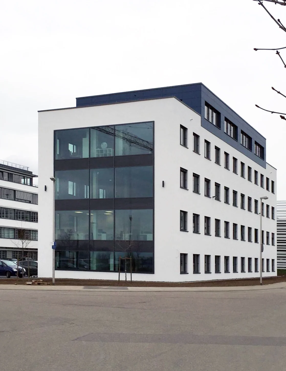 Ferdinand-Braun-Straße — Gewerbe